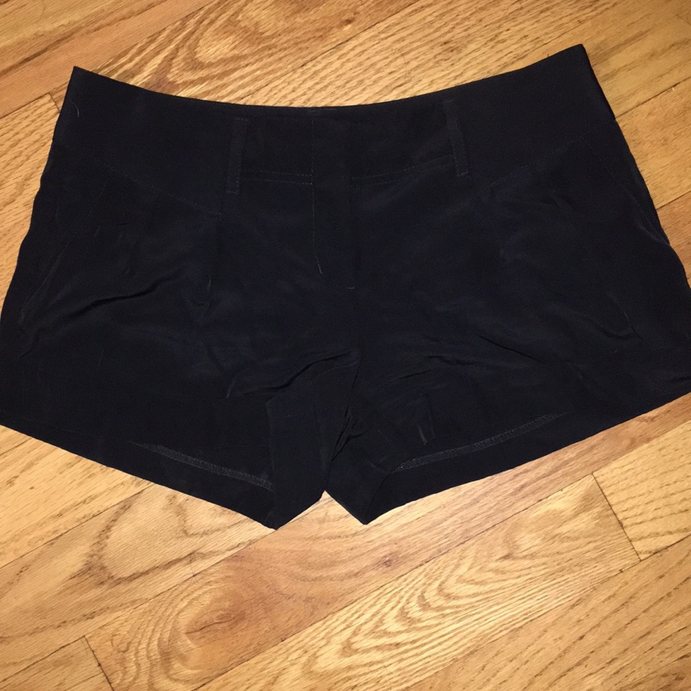 Express Shorts